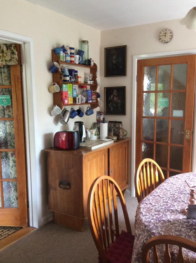 Bed and breakfast Avebury Life Extérieur photo